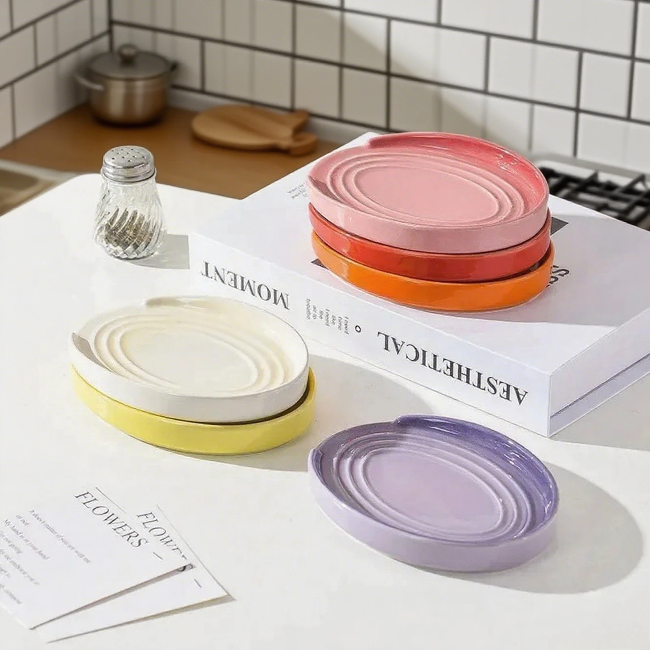 Poggiatestolo in porcellana da - Kitchen Helper Gadgets recensione e prezzo